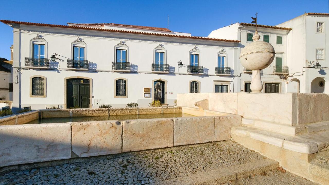 Mourasuites Hotel Evora Luaran gambar